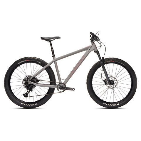 Airborne Griffin 27.5+ Hardtail MTB